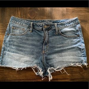 Universal Thread High Rise Shortie